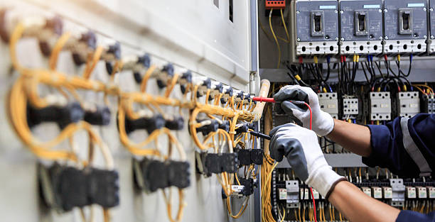 Professional Electrician technician working in Scenic, AZ